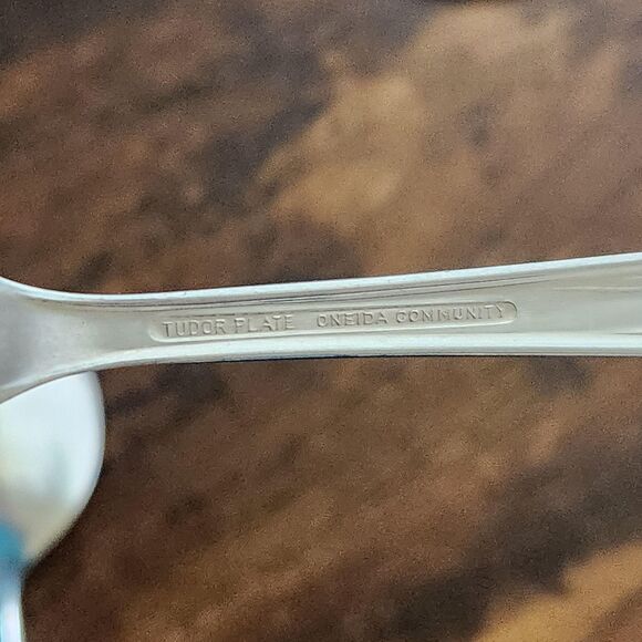 Oneida ELAINE Round Soup Spoon Set 4 Flatware Silverware Plate Cutlery Vintage - Picture 6 of 6